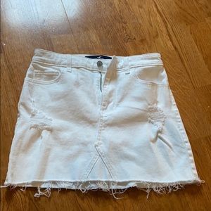 White hollister skirt